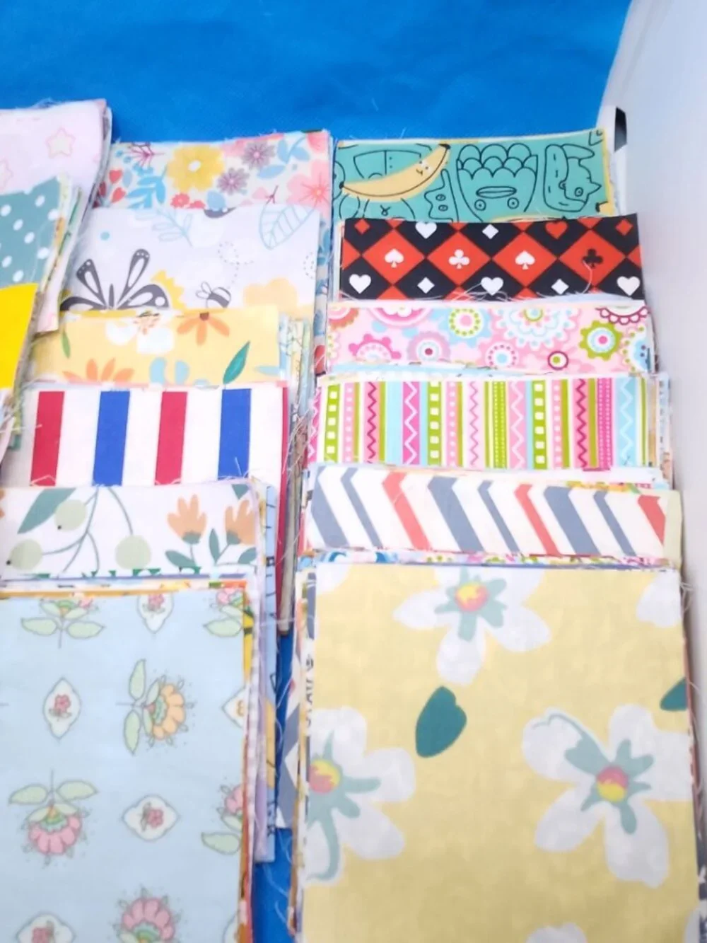 880+Pcs Thin Cotton 3-4 Inch Scraps